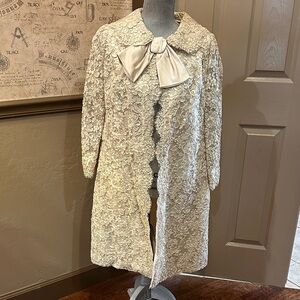 Elegant Cream Lace Women's Coat